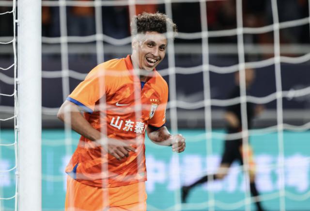 爱体育中国官网-【中超】张佳祺99分钟头球绝杀 浙江2比1泰山取连胜